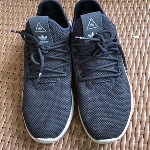 Pharrell William Adidas